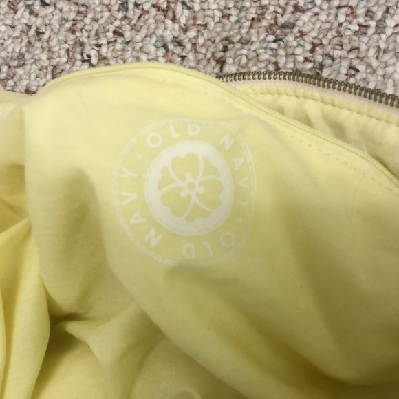 Old Navy yellow tote should large tote - Picture 6 of 9